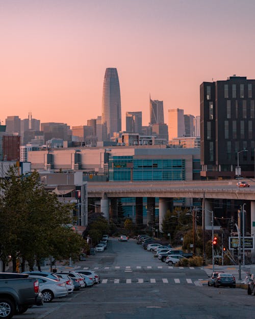 Salesforce Tower in California