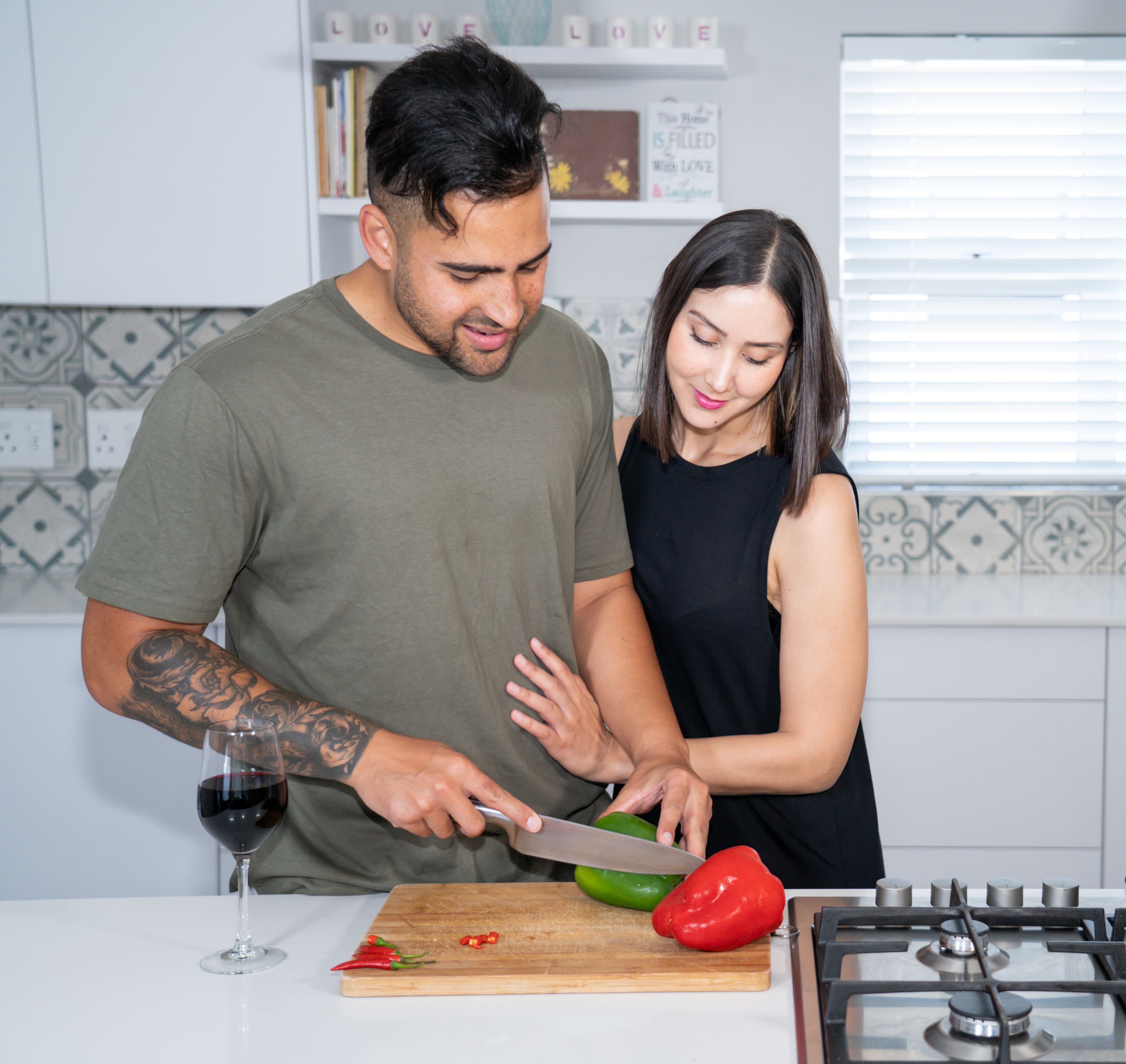 home cooking, meal planning, budget-friendly recipes, kitchen hacks, healthy eating, family meals, cookware essentials, food 