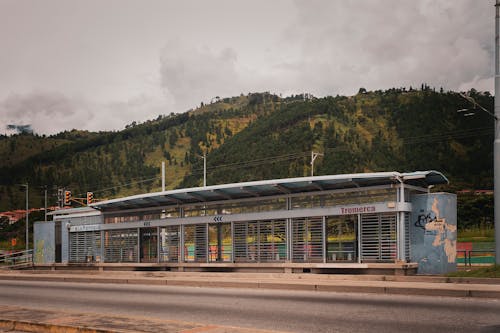 Foto profissional grátis de a paróquia, colinas, estação