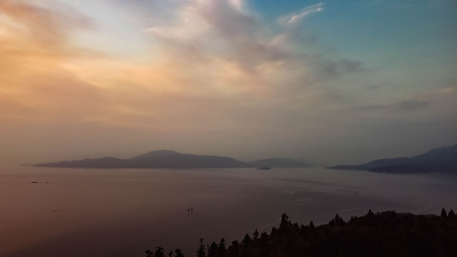 Vancouver Adası kıyısı, Pasifik Okyanusu