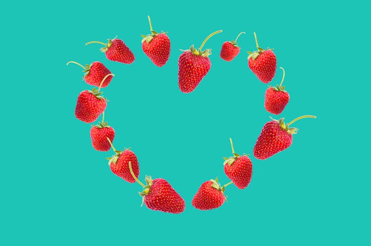 Strawberries Heart Digital Wallpaper