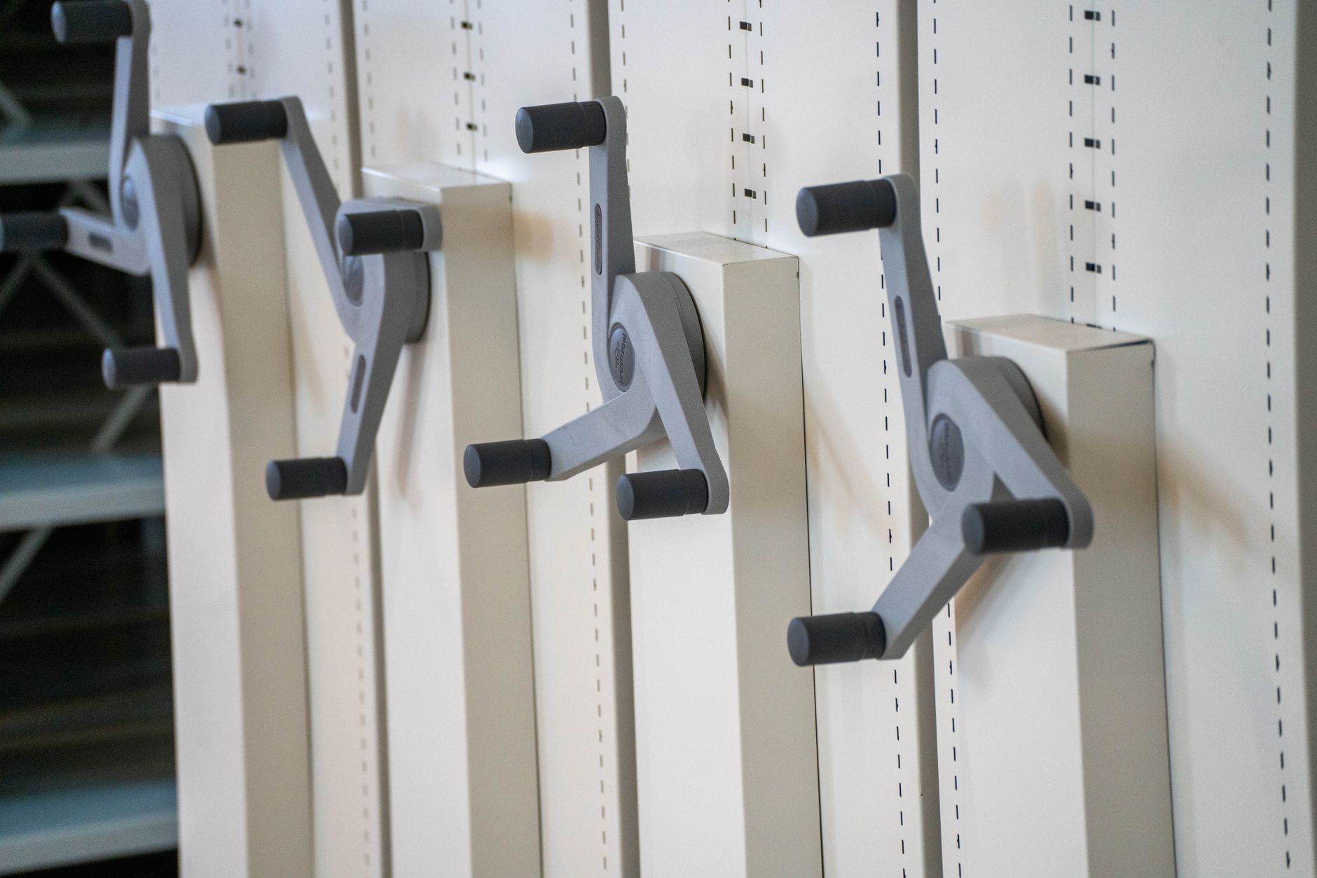 Best Adjustable Metal Shelving 2026 — Boltless Steel Units for Any Space