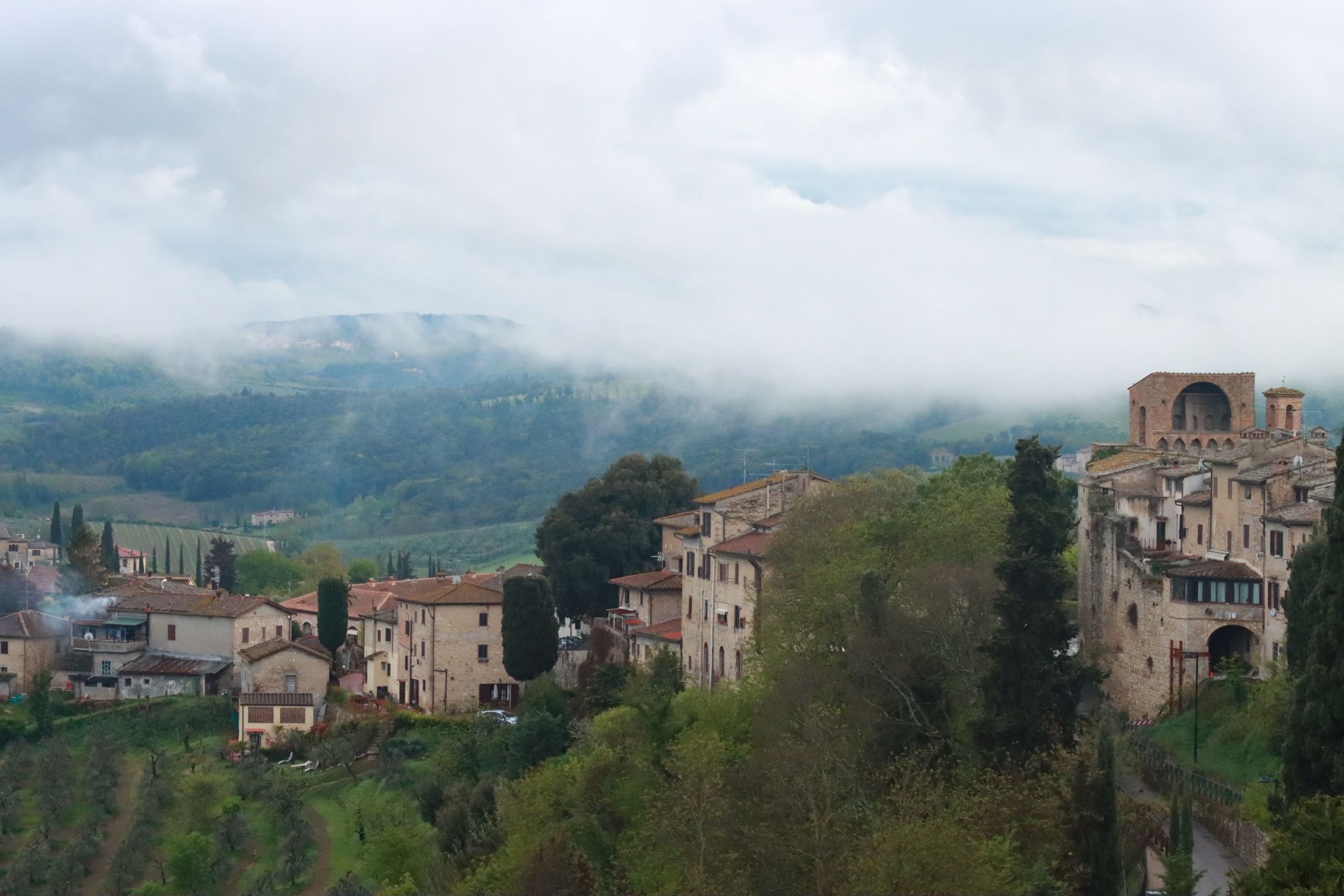 Veduta del borgo di Riparbella