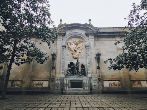 Fotobanka s bezplatnými fotkami na tému exteriér budovy, fasáda, fasády