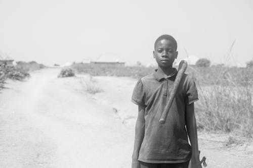 Fotobanka s bezplatnými fotkami na tému africký chlapec, Afrika, chlapec