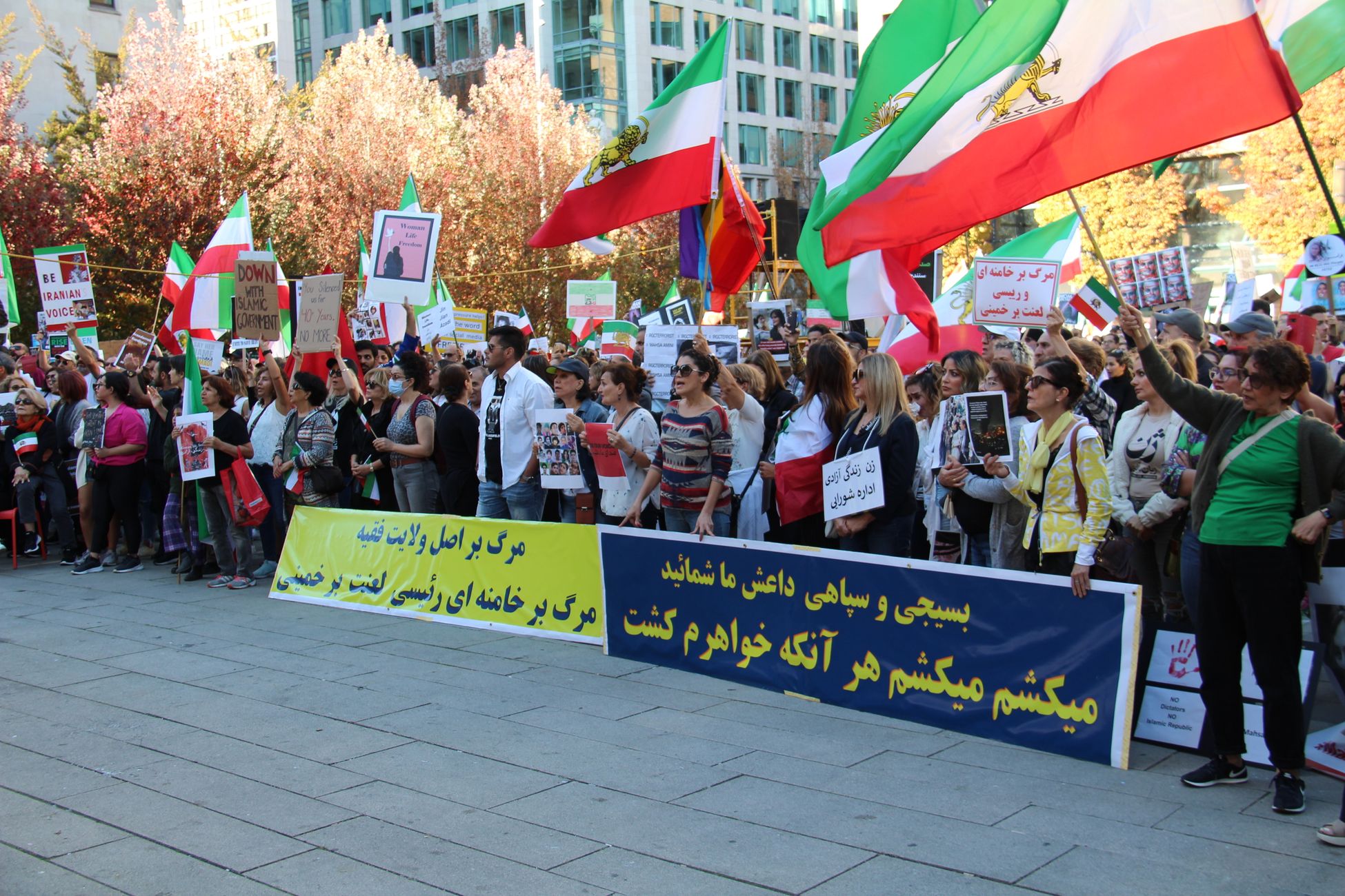 VS dreigt met aanvallen op Iran