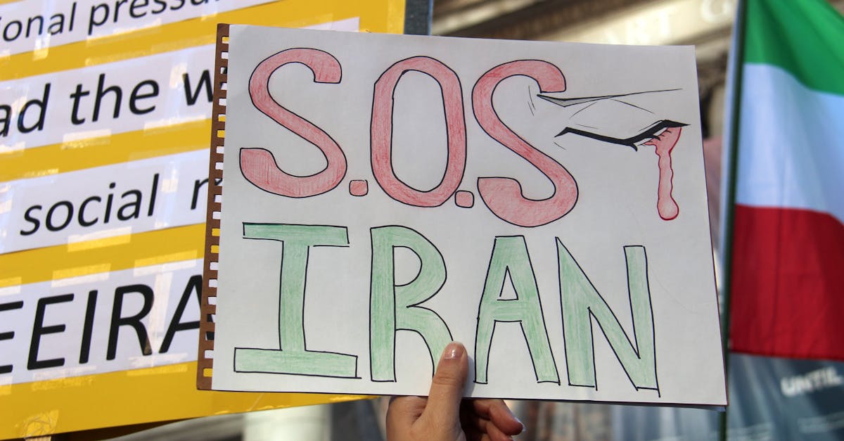 拉里賈尼之死揭示伊朗權力轉變:軍方勢力擴張與政治人物影響力下