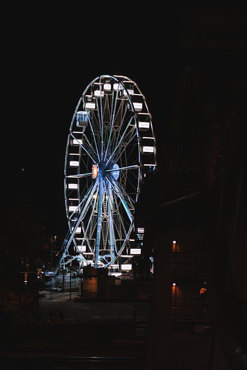 Immagine gratuita di di notte, giro del parco dei divertimenti, illuminato