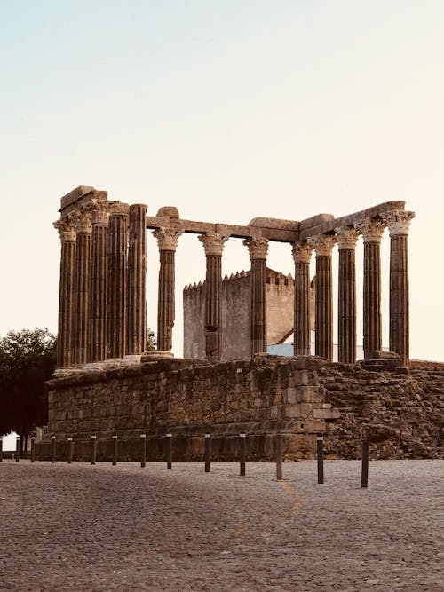 Foto d'estoc gratuïta de a l'aire lliure, arquitectura, arruïnar