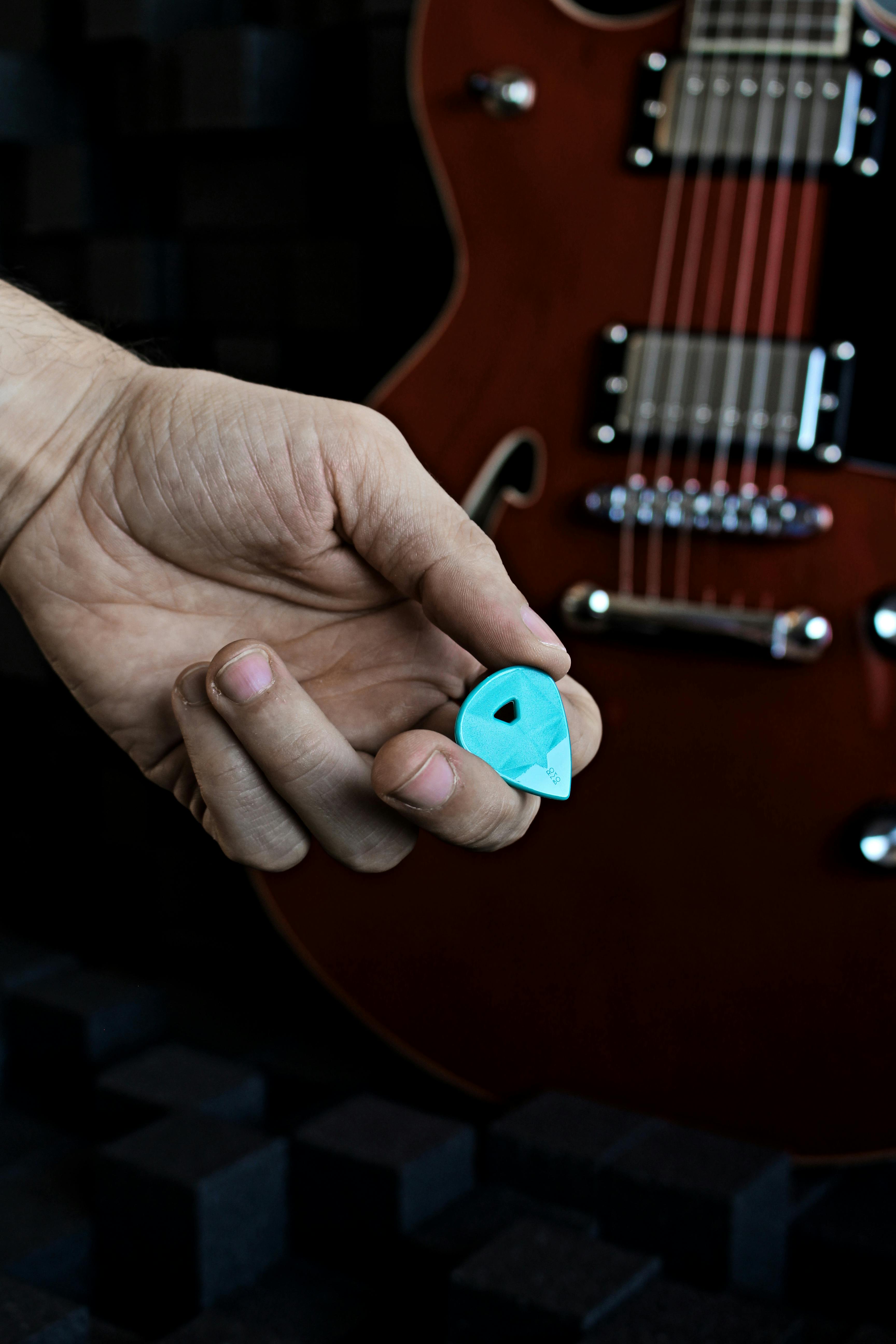 Understanding the Fundamentals of Fingerstyle Technique