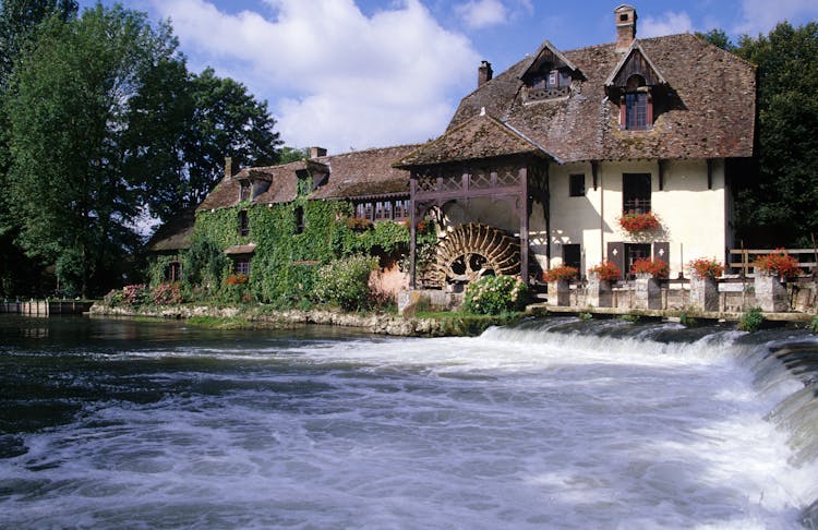 Le Moulin De Fourges
