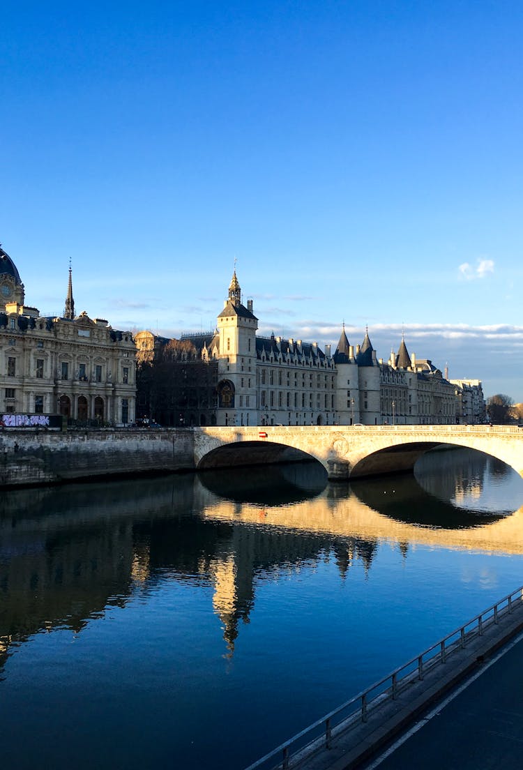 The Conciergerie In Paris