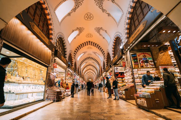 Top Melbourne neighborhoods for shopping