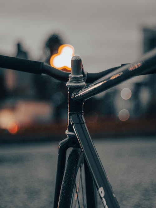 Gratis Fotos de stock gratuitas de bici, bicicleta, bigotes retorcido Foto de stock
