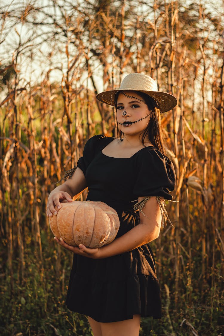 Girl In Halloween Role Of Child Of Corn