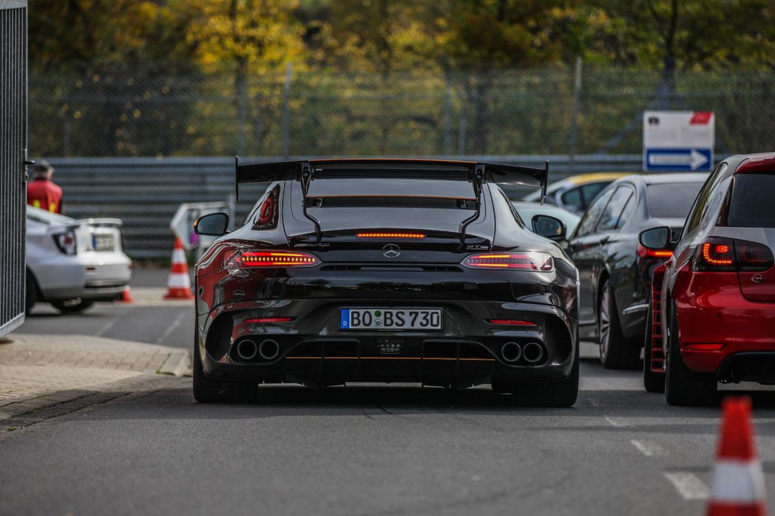 Cars Ride Queue Cars Standing in a Queue · Free Stock Photo
