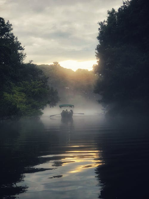 Photos gratuites de bateau, brouillard, brumeux