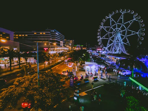 Photos gratuites de carrousel, grande roue, illuminé