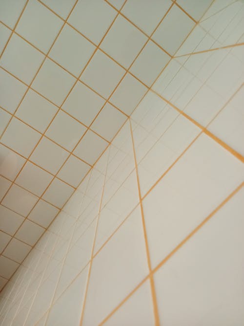 Fotos de stock gratuitas de amarillo, azulejo, baño