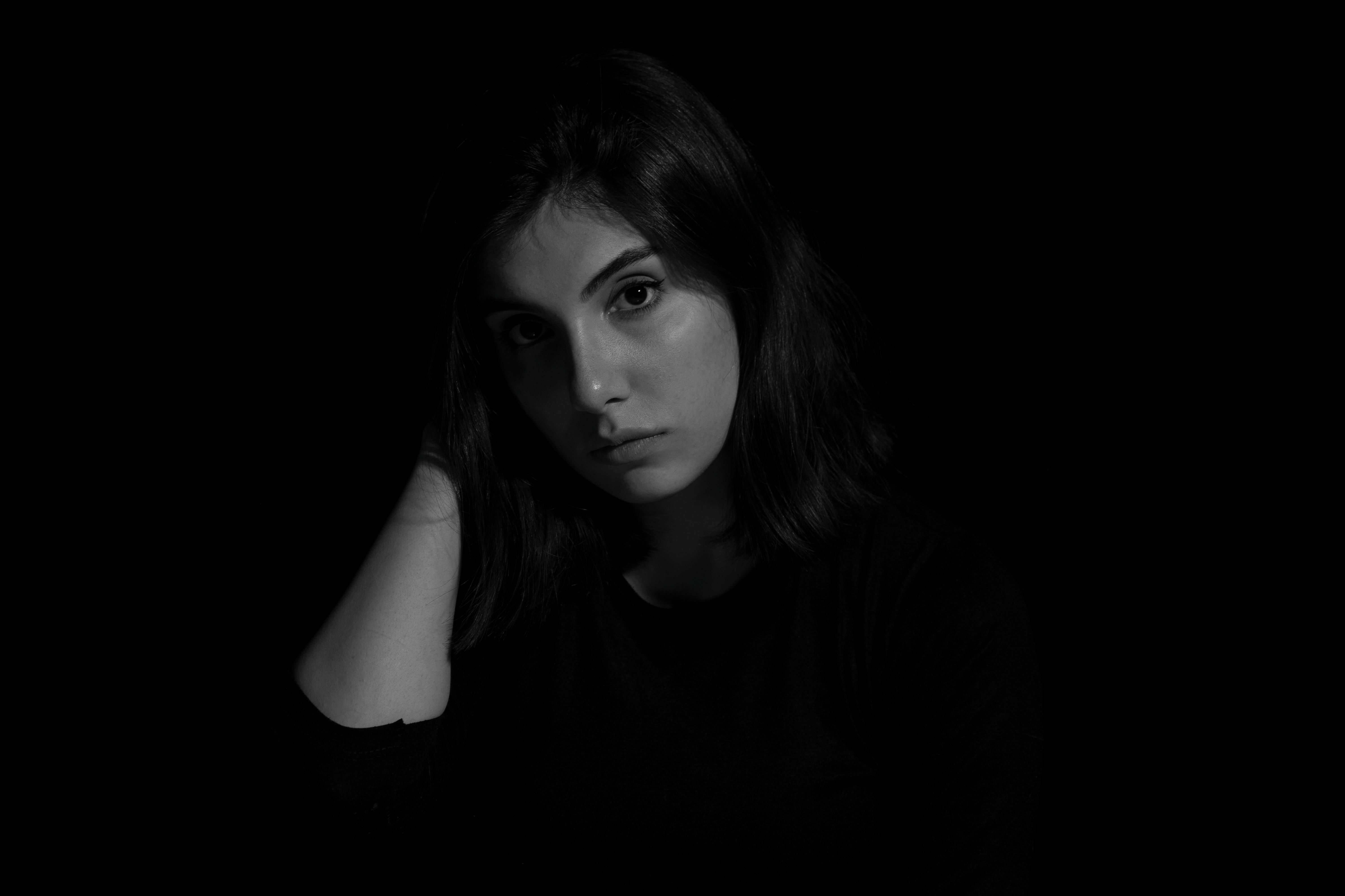 Comparison of portraits using high-key and low-key techniques