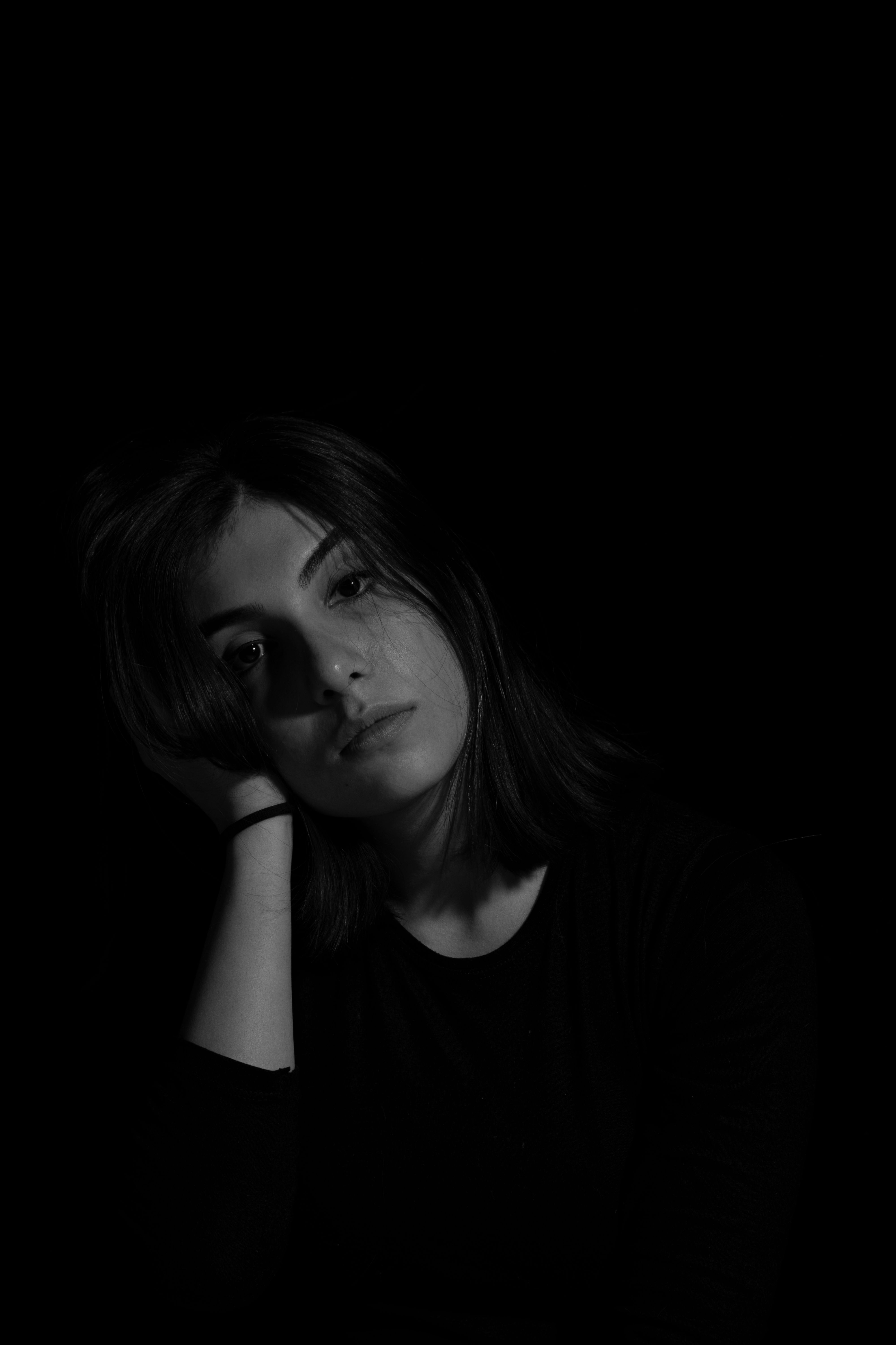Portrait of Woman in Black and White · Free Stock Photo