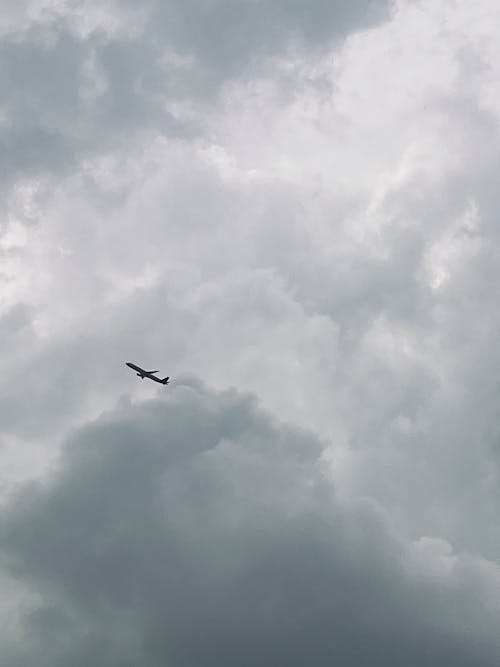 Free stock photo of above clouds, aeroplane, aeroplanes