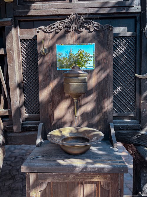 Wooden Faucet with and Bowl and Mirror