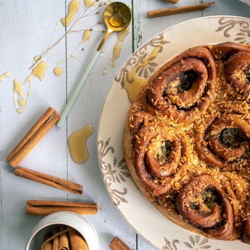 Cinnamon Olive Oil Cake with Honey Glaze