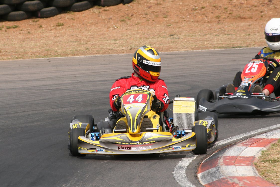 Gokarts Racing on Circuit · Free Stock Photo