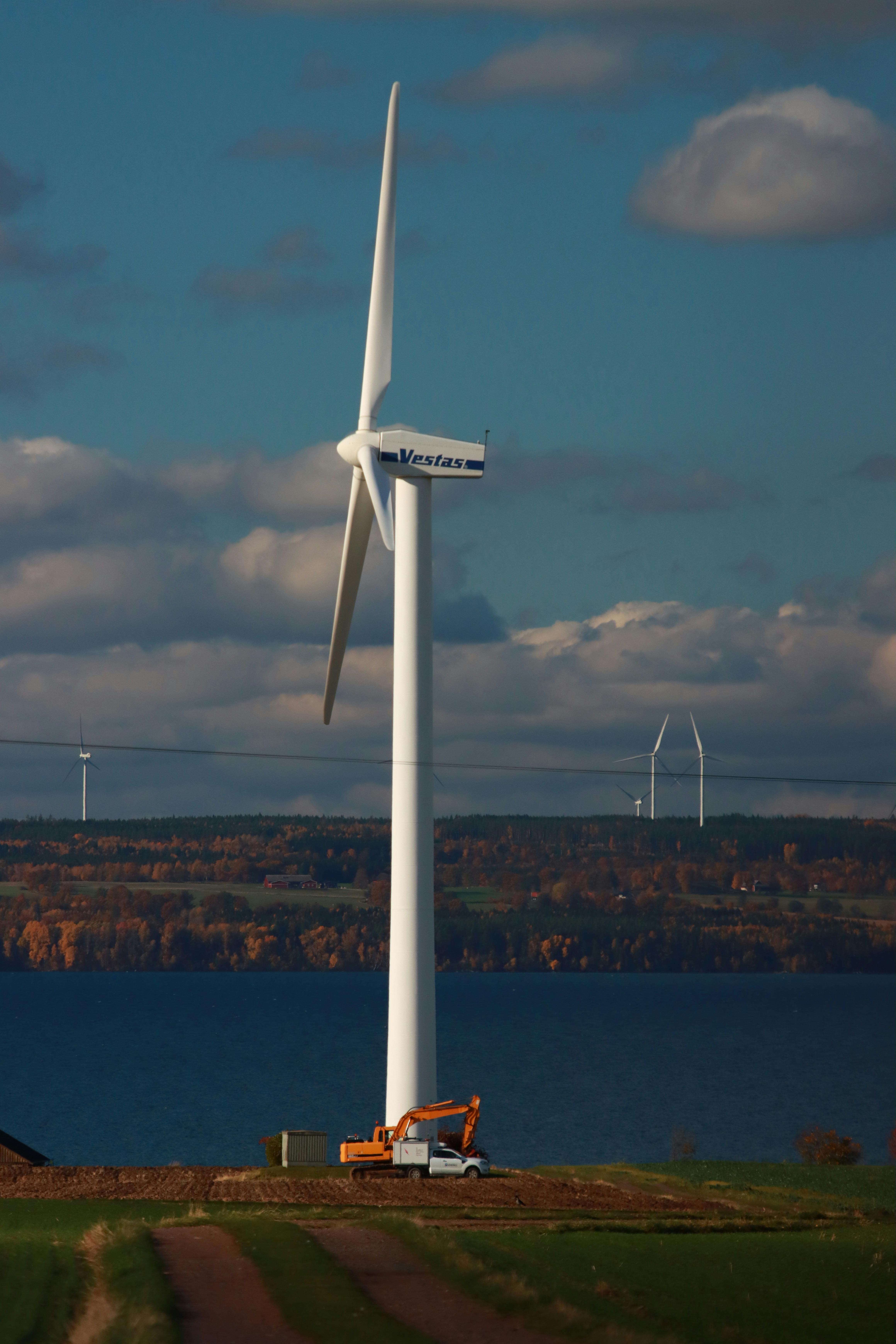 212.300+ Molino De Viento Fotografías de stock, fotos e imágenes libres de  derechos - iStock