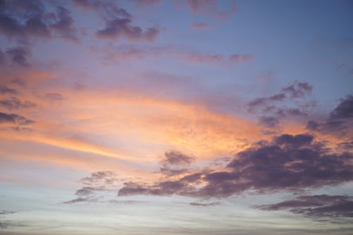 Ingyenes stockfotó aranyóra, felhős ég, hajnal témában Stockfotó