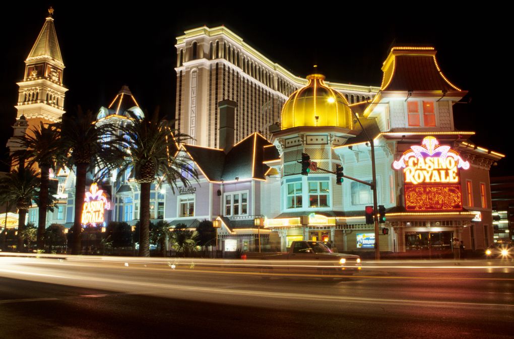 Online Casino: Spielautomaten und Live-Spiele im Überblick