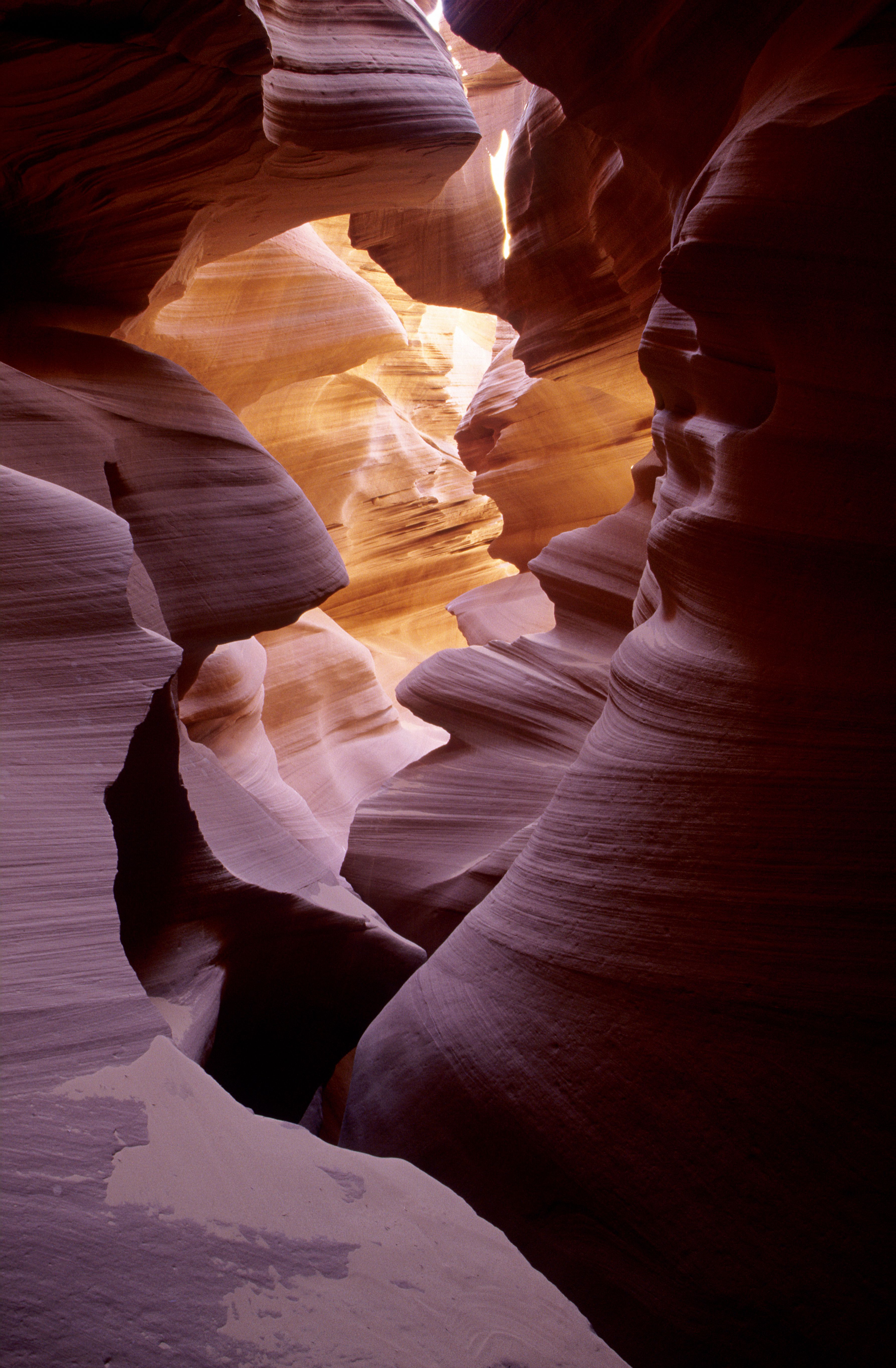 Brown Rock Formation in Close Up Shot · Free Stock Photo