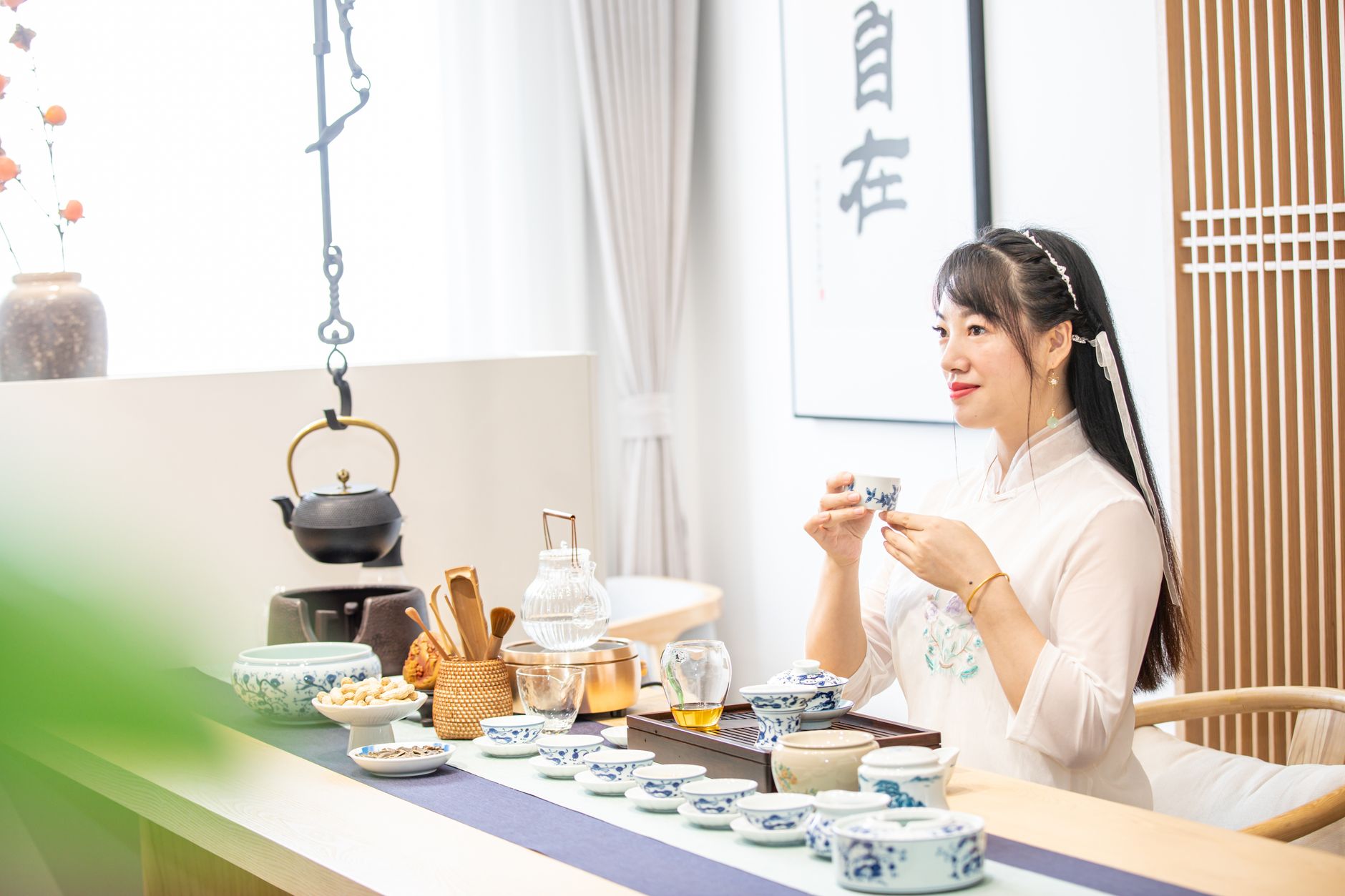 văn hóa trà quán hiện đại - Ảnh lưu trữ miễn phí về #indoor, ấm đun nước, ánh sáng ấm áp