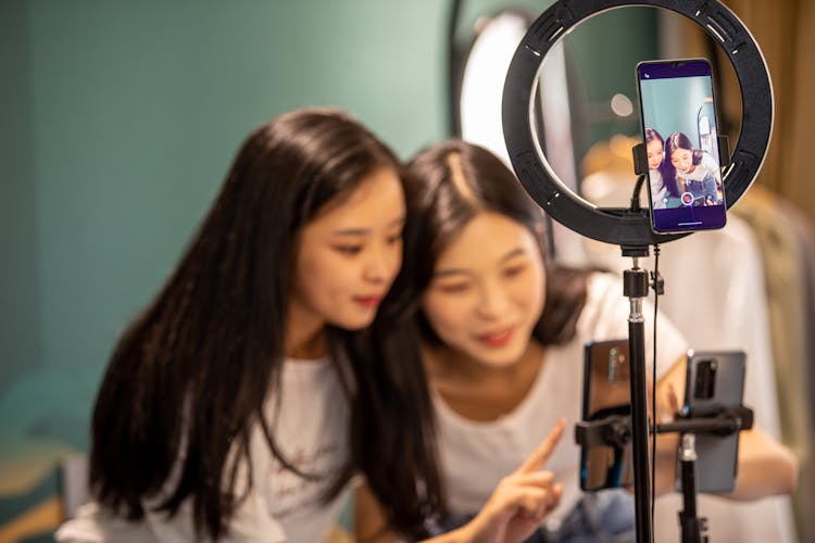 Women Working In Photograph Studio