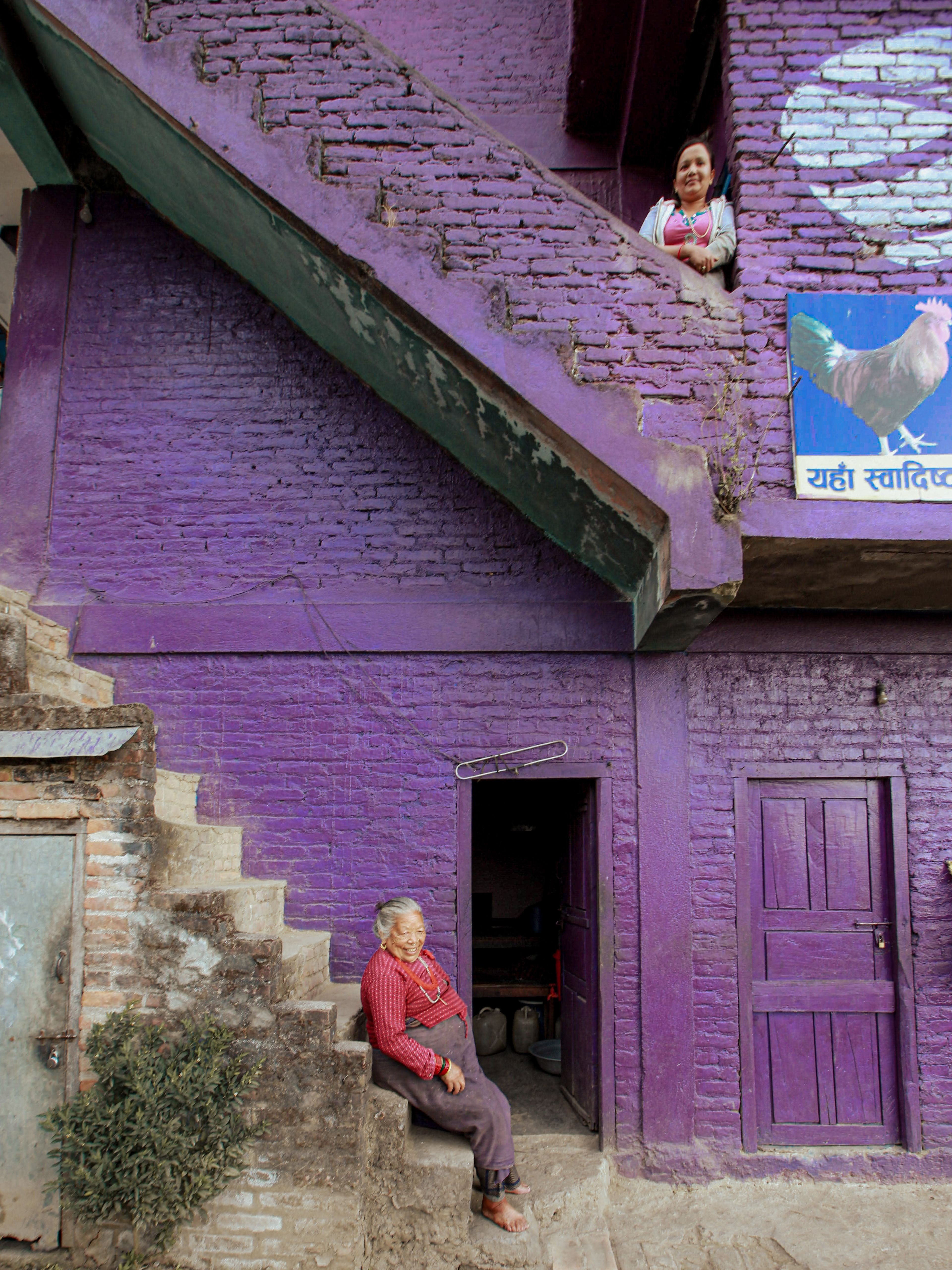 Floods in Nepal. Portuguese citizen who was reported missing found alive and rescued