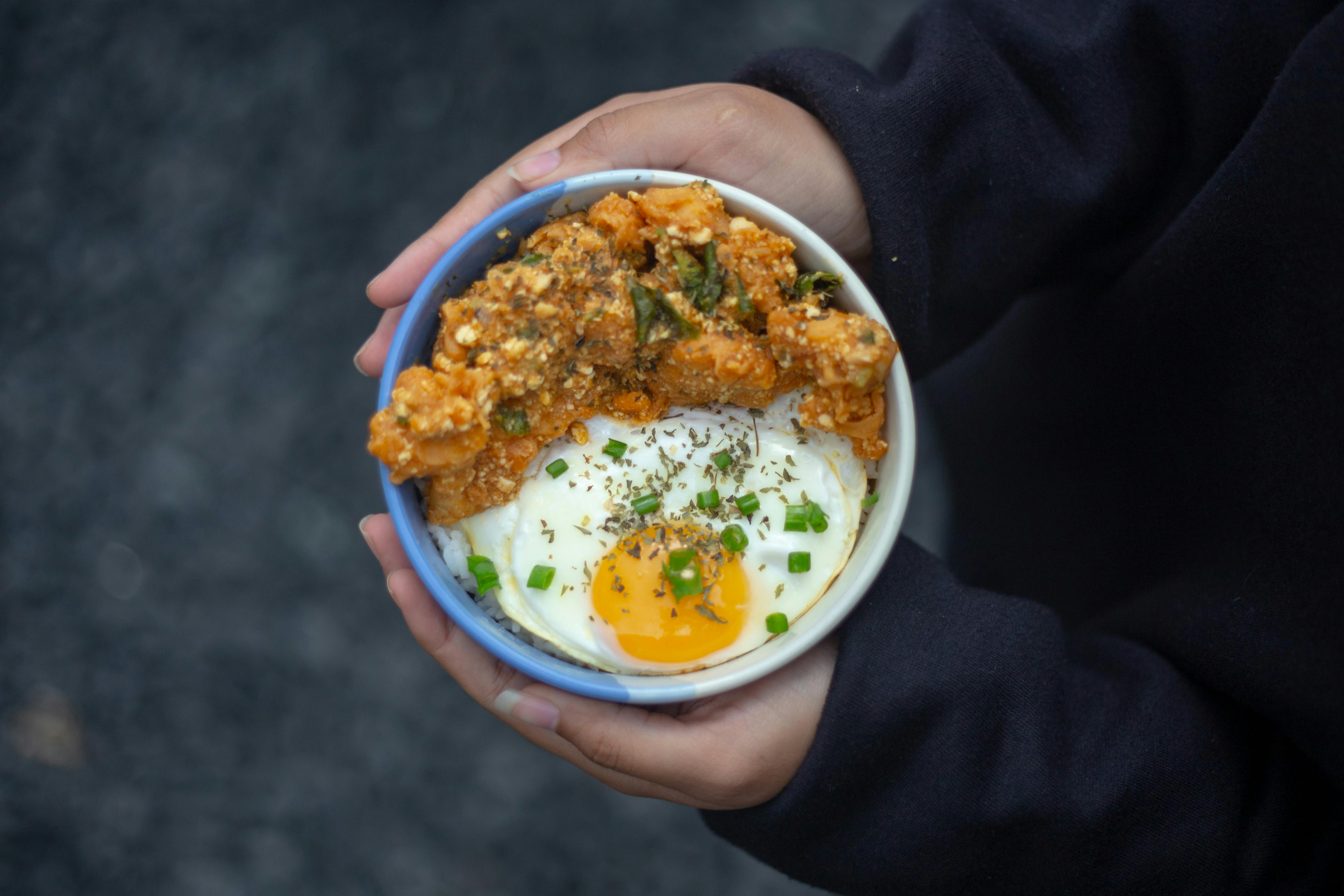 Can you live off of one egg a day?