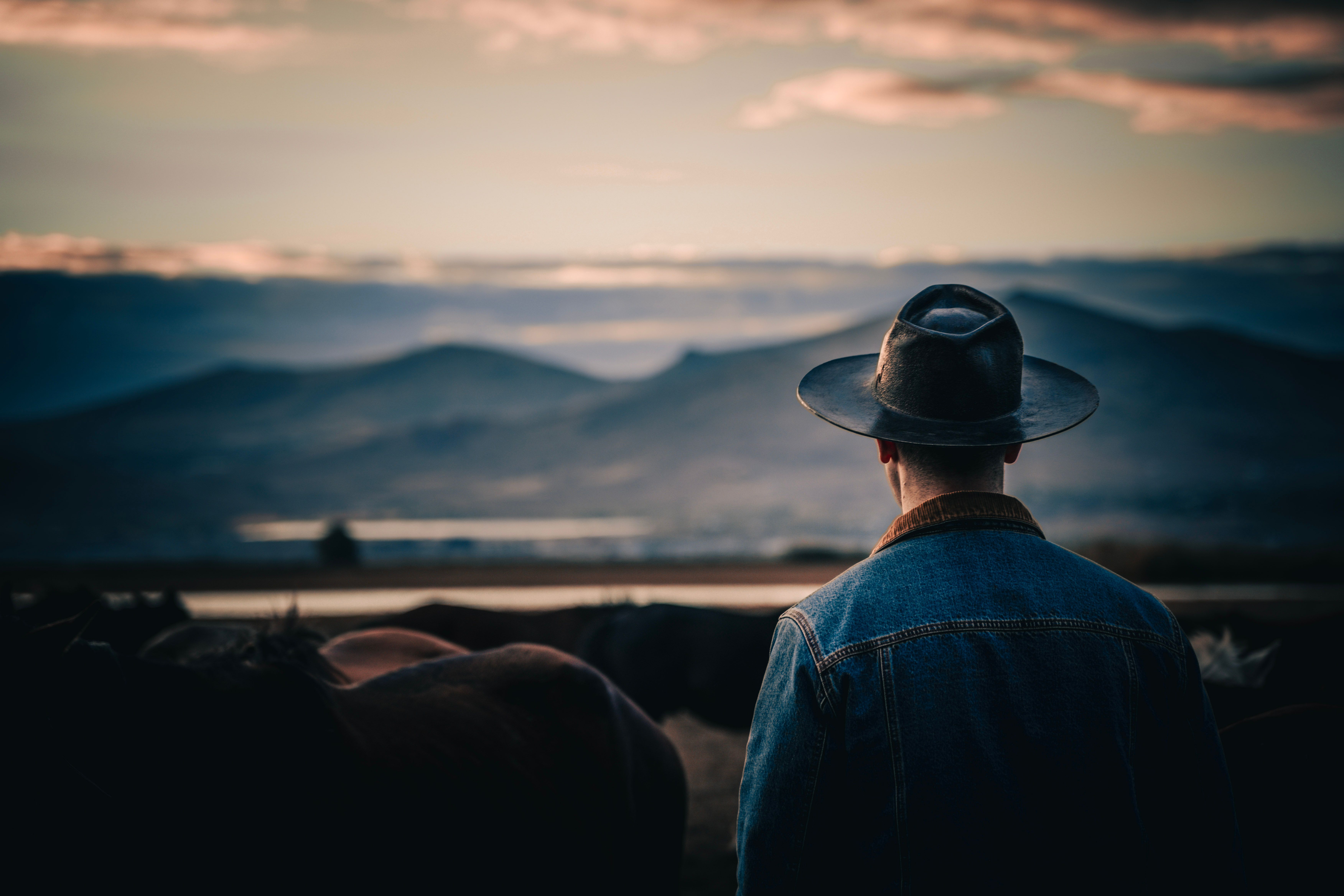 The Ultimate Guide to Leaving a Job You Love in 2026: Salary, Autonomy & Career Growth