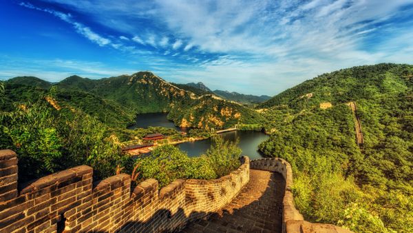 Lakeside Great Wall