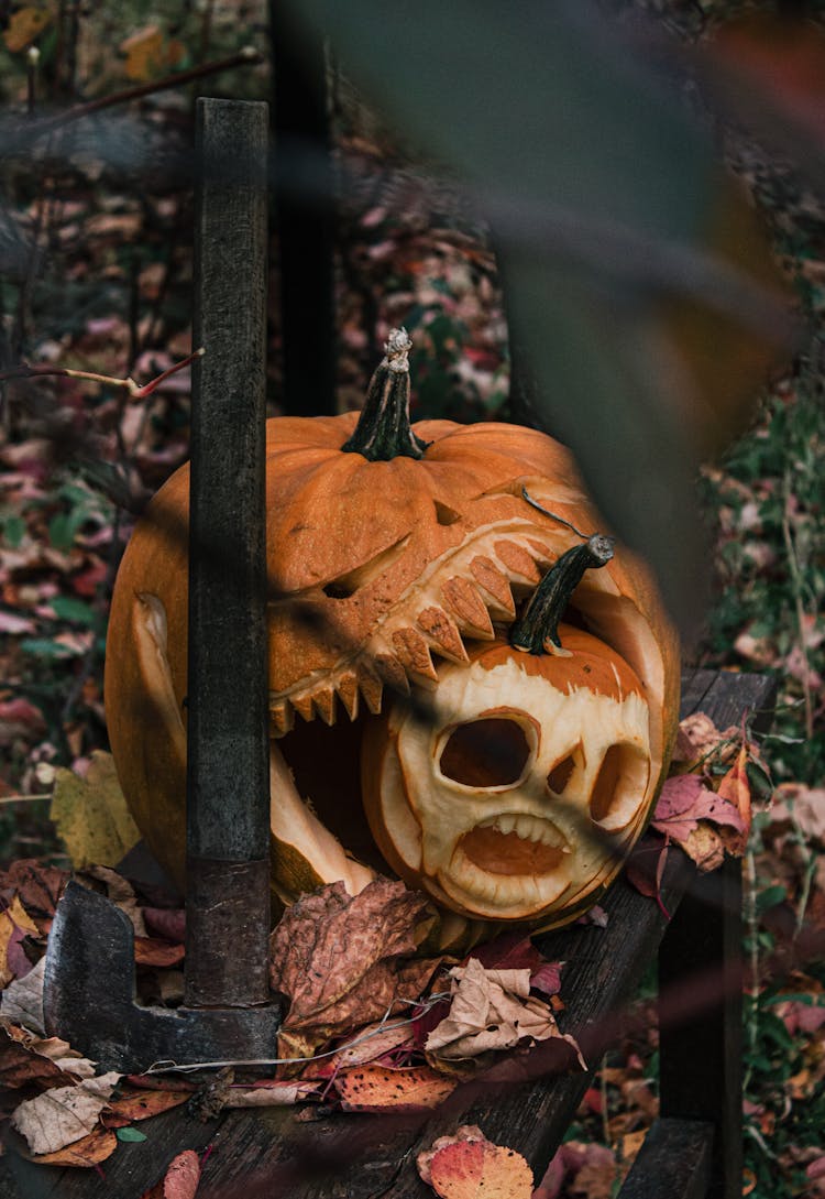 Scary Pumpkins Carving For Halloween