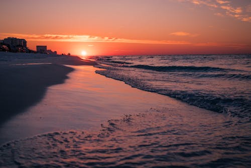 Darmowe zdjęcie z galerii z plaża, świt, wschód słońca