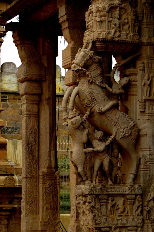 Darmowe zdjęcie z galerii z hinduska świątynia, pionowy strzał, poświęcony