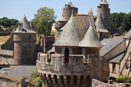Gratis Fotos de stock gratuitas de arquitectura gótica, castillo, castillo de fougères Foto de stock