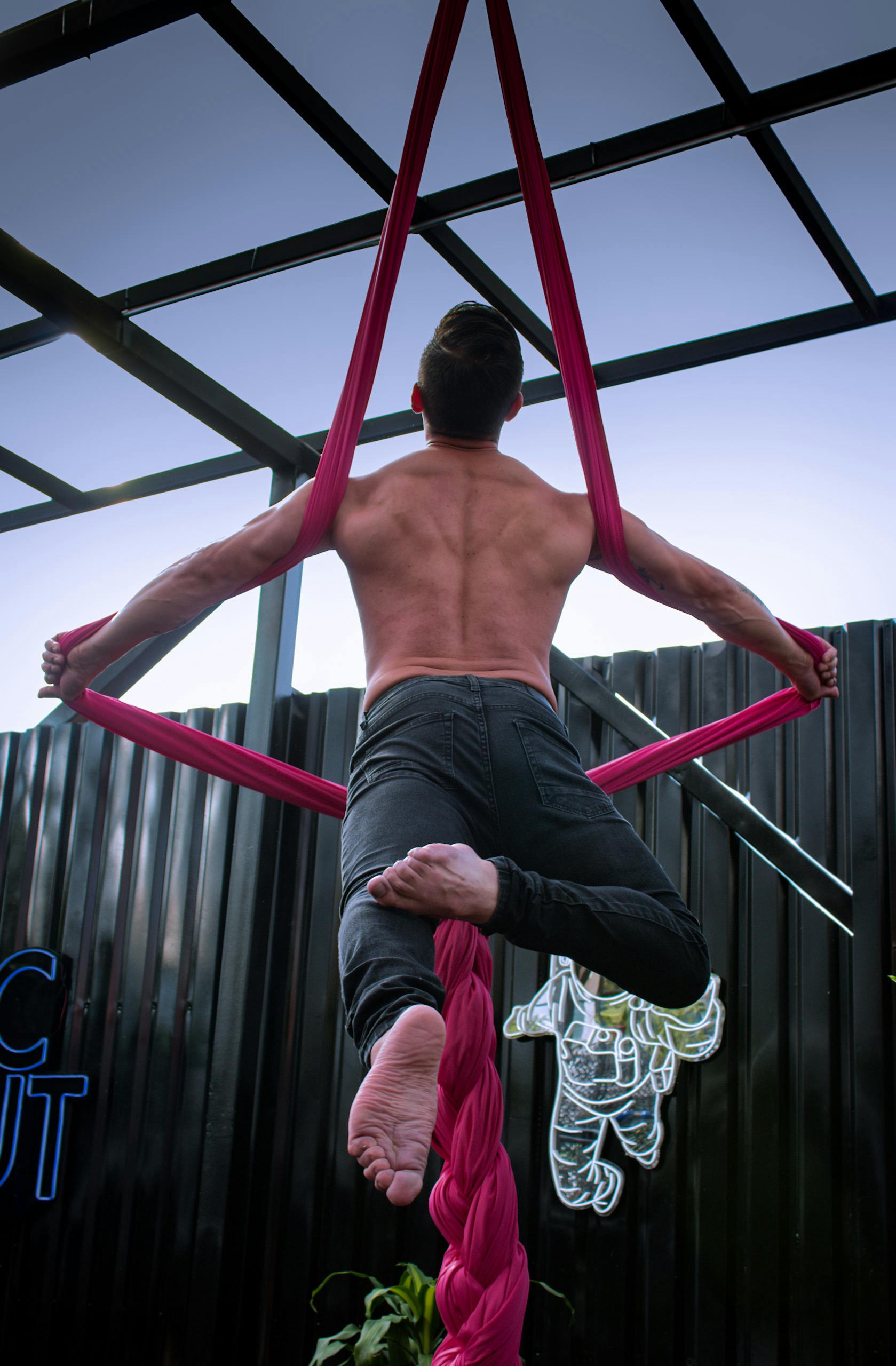 Man Practicing on Ropes · Free Stock Photo
