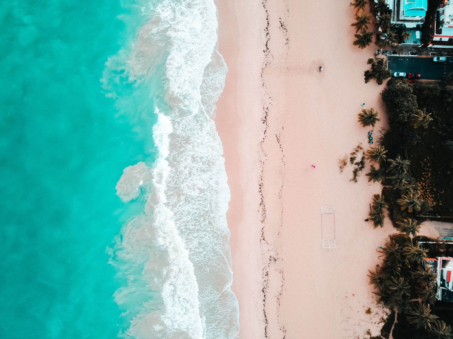 Top 10 Caribbean Beaches: The Ultimate Island-Hopping Coastal Guide