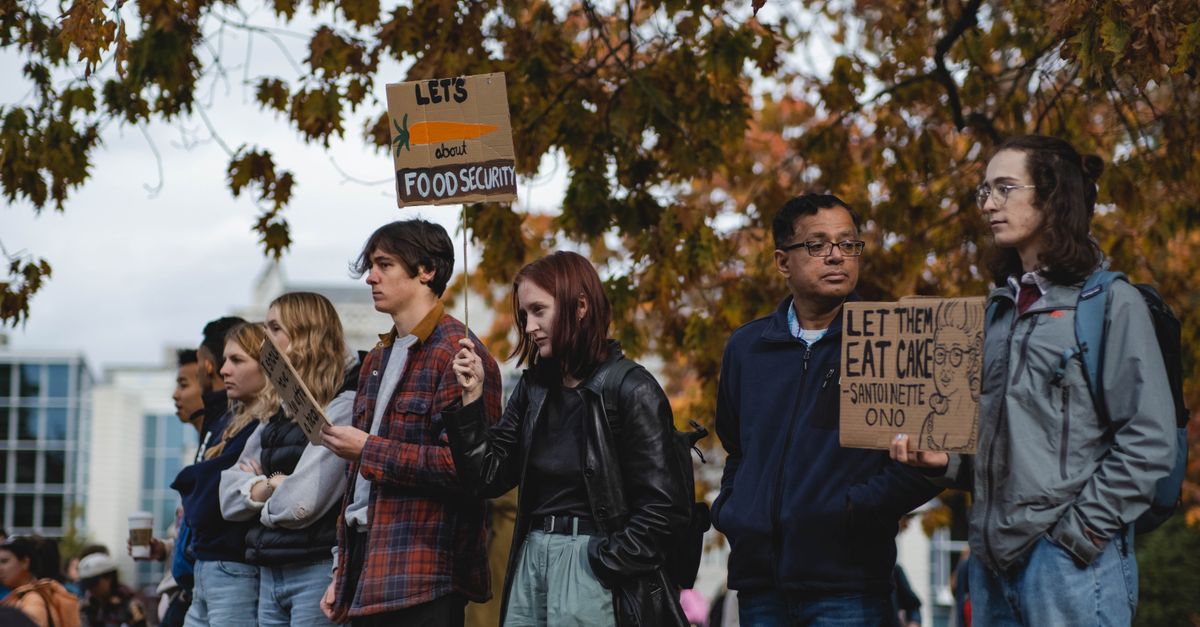 far-right protesters