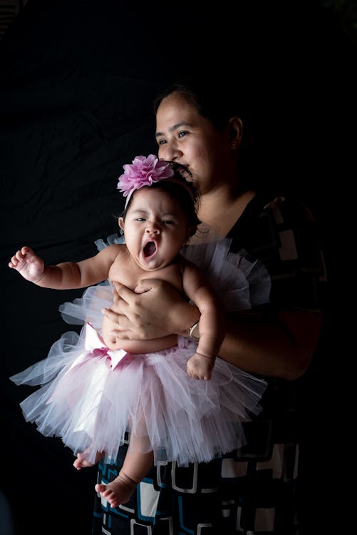 Foto de stock gratuita sobre adorable, bebé, bebé sesión de fotos, disfraz,  elegante, mono, niño, pequeño, precioso, primer cumpleaños, sesión de  estudio, traje