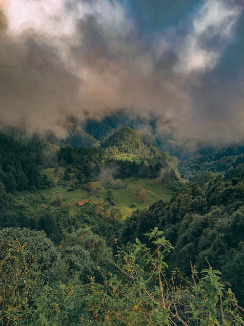 dağ manzarası, doğal görünüm, himachal pradesh içeren Ücretsiz stok fotoğraf