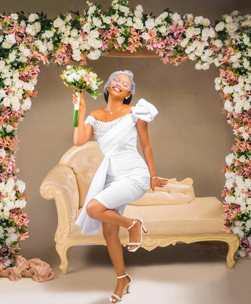 Безкоштовне стокове фото на тему «красива наречена, красиві квіти, наречених»