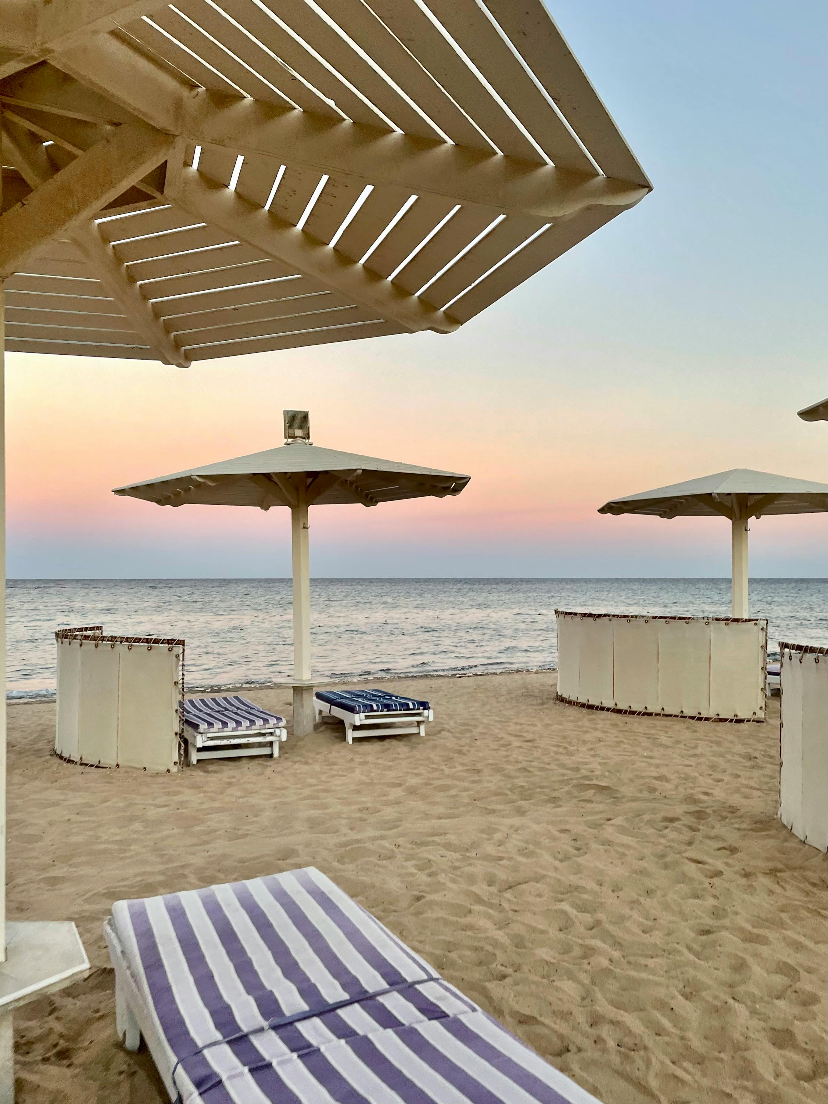 Who owns Okada hotel in Philippines?